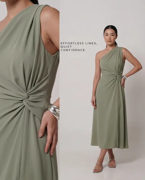 Robe vert sauge asymétrique, gros plan sur le drapé et silhouette en pied
